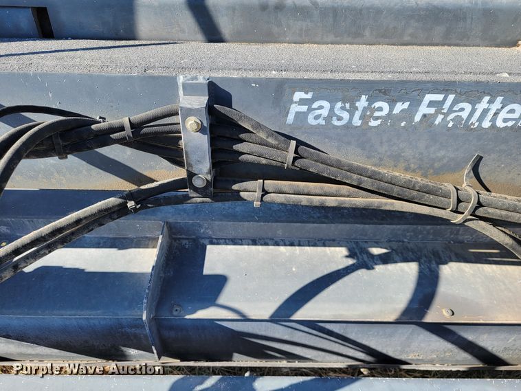 image for item JE9174 2006 Somero SXP  laser screed