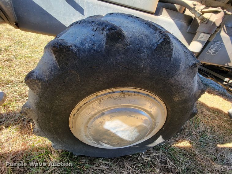 image for item JE9174 2006 Somero SXP  laser screed