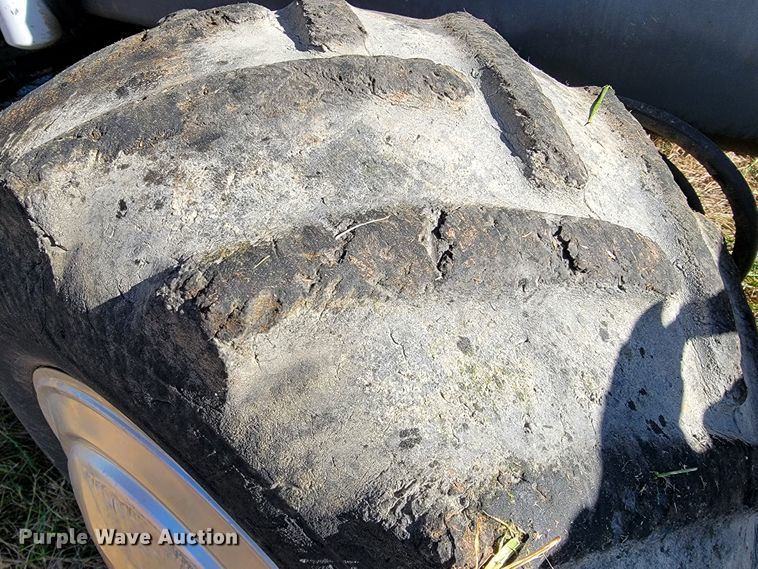 image for item JE9174 2006 Somero SXP  laser screed