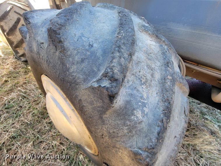 image for item JE9174 2006 Somero SXP  laser screed