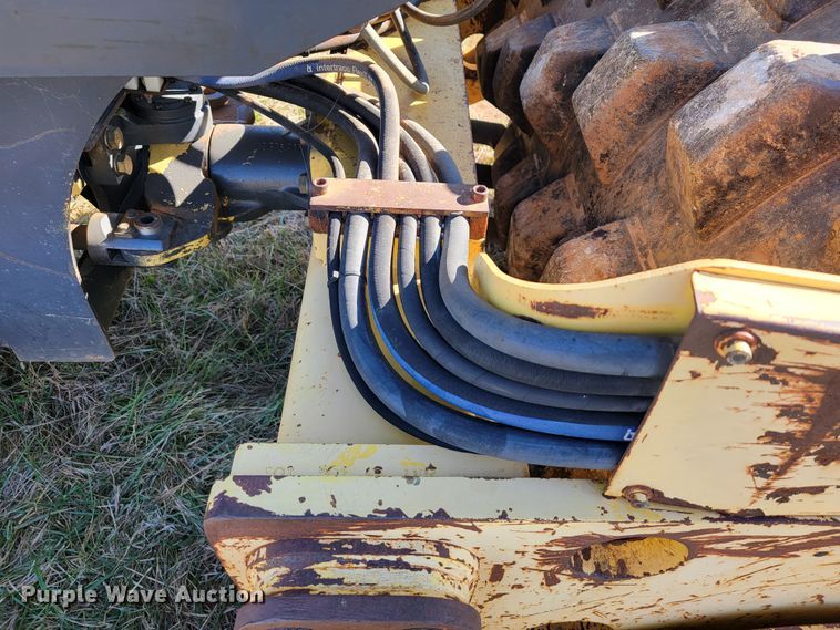 image for item JE9175 2006 Bomag BW145PDH-3  single drum vibratory roller