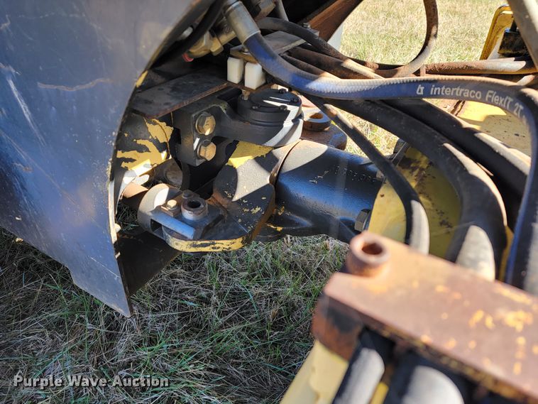 image for item JE9175 2006 Bomag BW145PDH-3  single drum vibratory roller