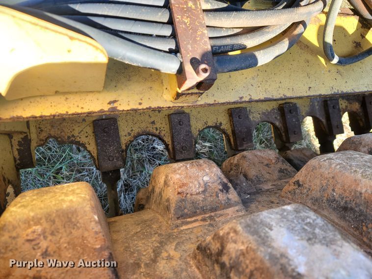 image for item JE9175 2006 Bomag BW145PDH-3  single drum vibratory roller