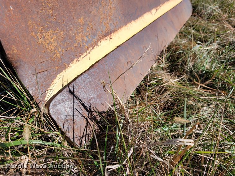 image for item JE9175 2006 Bomag BW145PDH-3  single drum vibratory roller