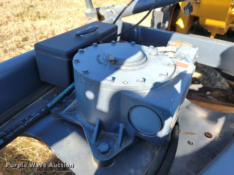 image for item JE9176 2011 John Deere 672G  motor grader