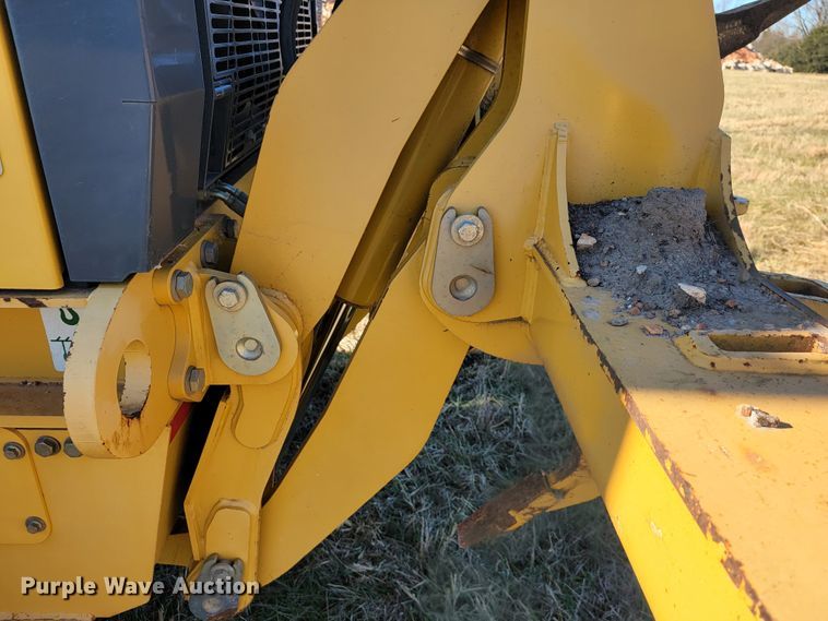 image for item JE9176 2011 John Deere 672G  motor grader