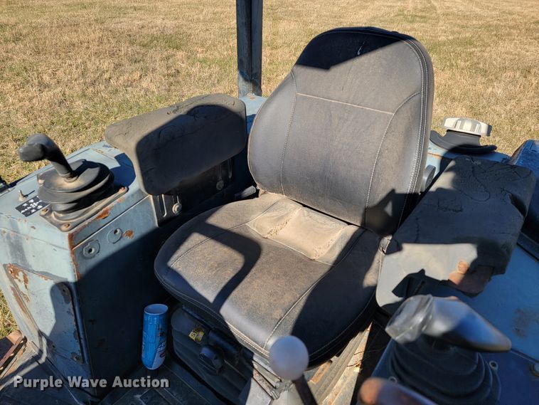 image for item JE9177 John Deere 550J  dozer