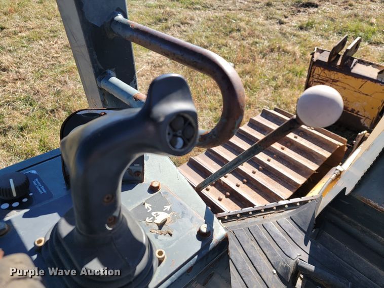 image for item JE9177 John Deere 550J  dozer