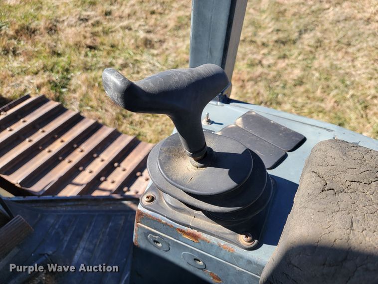 image for item JE9177 John Deere 550J  dozer