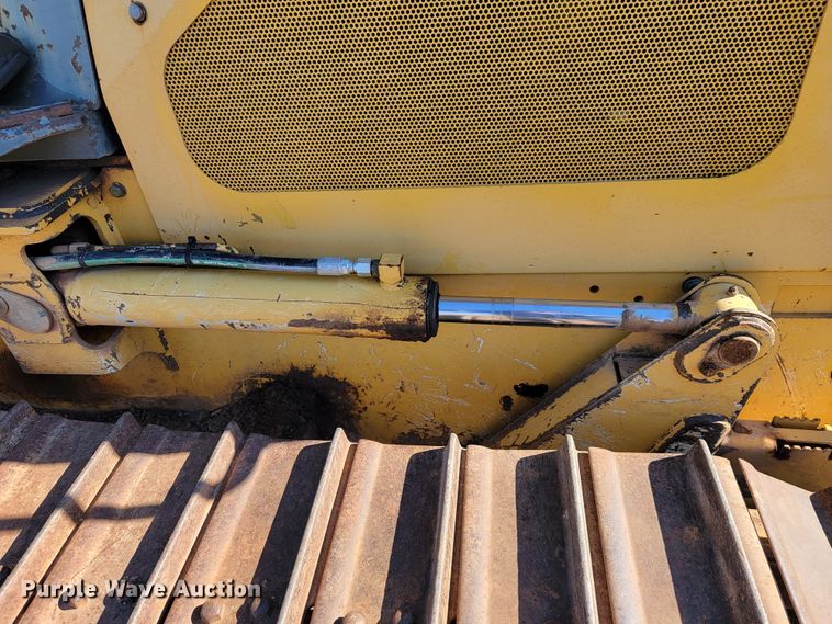 image for item JE9177 John Deere 550J  dozer