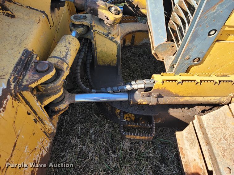 image for item JE9177 John Deere 550J  dozer