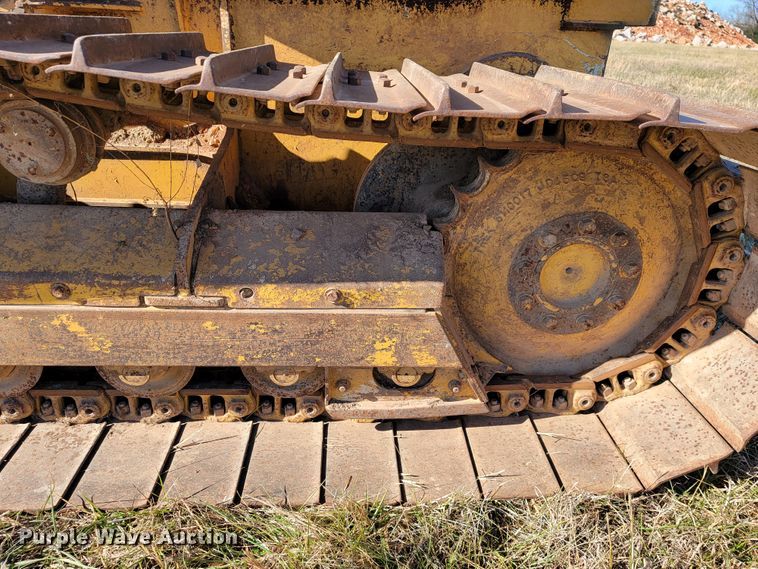 image for item JE9177 John Deere 550J  dozer
