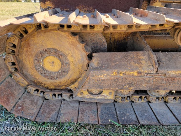 image for item JE9177 John Deere 550J  dozer