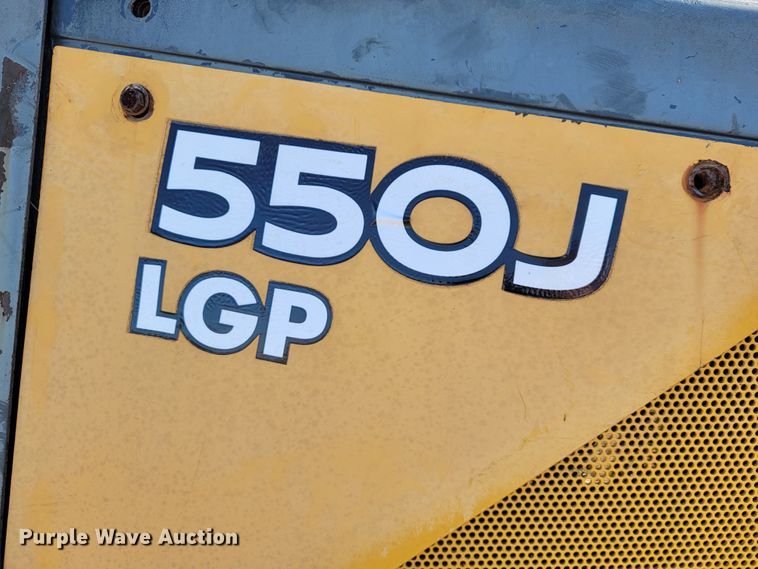 image for item JE9177 John Deere 550J  dozer