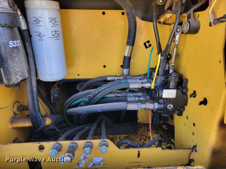 image for item JE9177 John Deere 550J  dozer