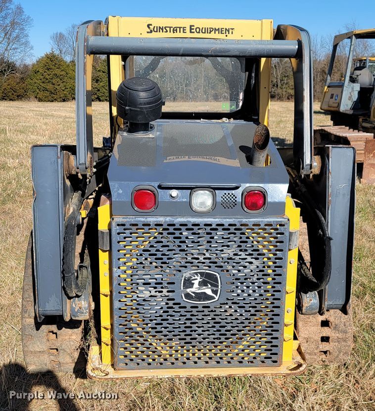 image for item JE9178 2012 John Deere 323D  tracked skid steer loader
