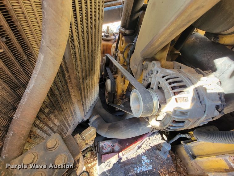 image for item JE9178 2012 John Deere 323D  tracked skid steer loader