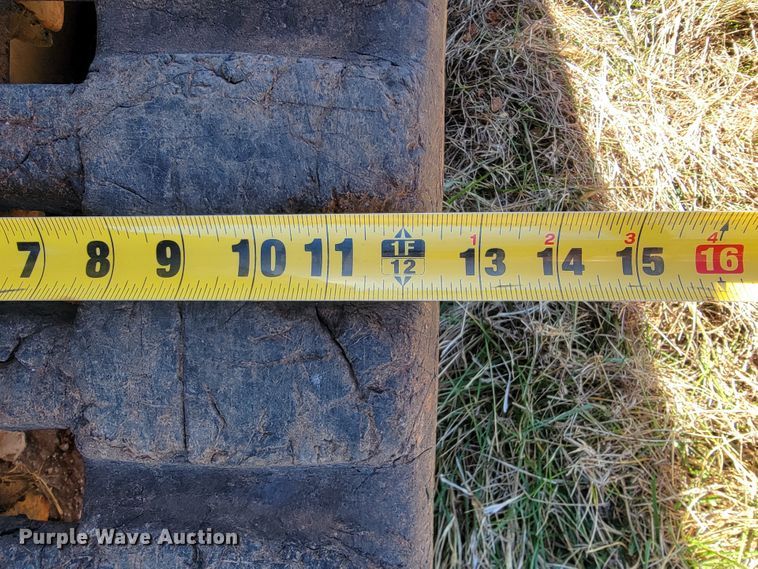 image for item JE9178 2012 John Deere 323D  tracked skid steer loader