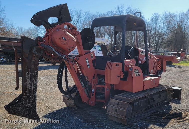 image for item JE9179 2007 Ditch Witch HT115  cable plow