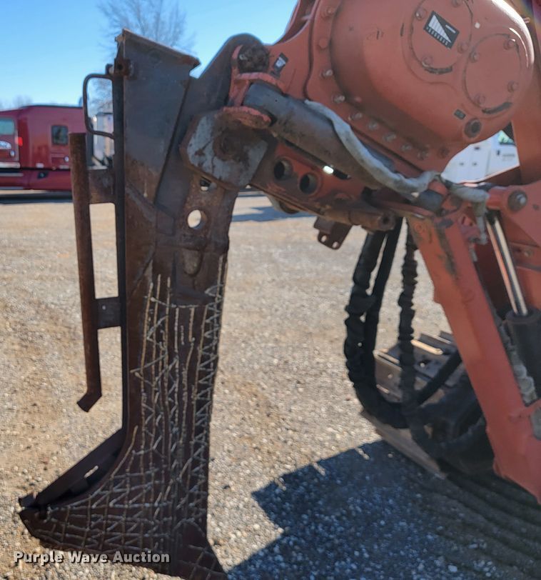 image for item JE9179 2007 Ditch Witch HT115  cable plow