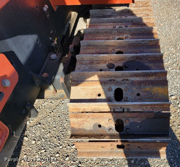 image for item JE9179 2007 Ditch Witch HT115  cable plow