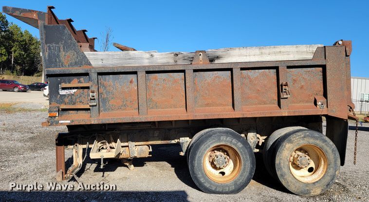 image for item JE9215 Davis  truck frame with dump bed