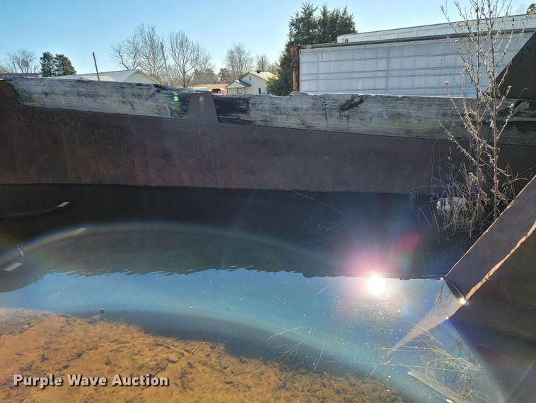 image for item JE9215 Davis  truck frame with dump bed