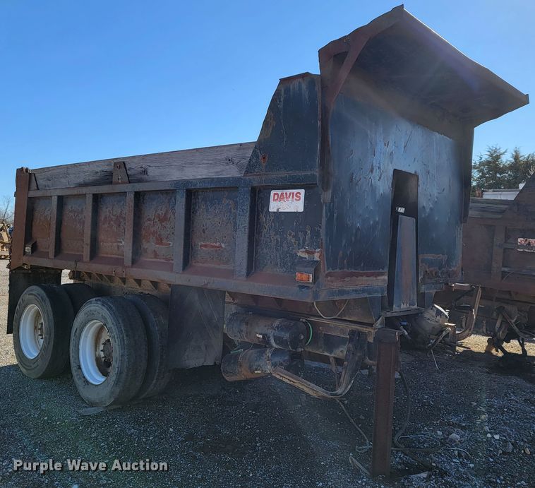 image for item JE9216 Davis  truck frame with dump bed