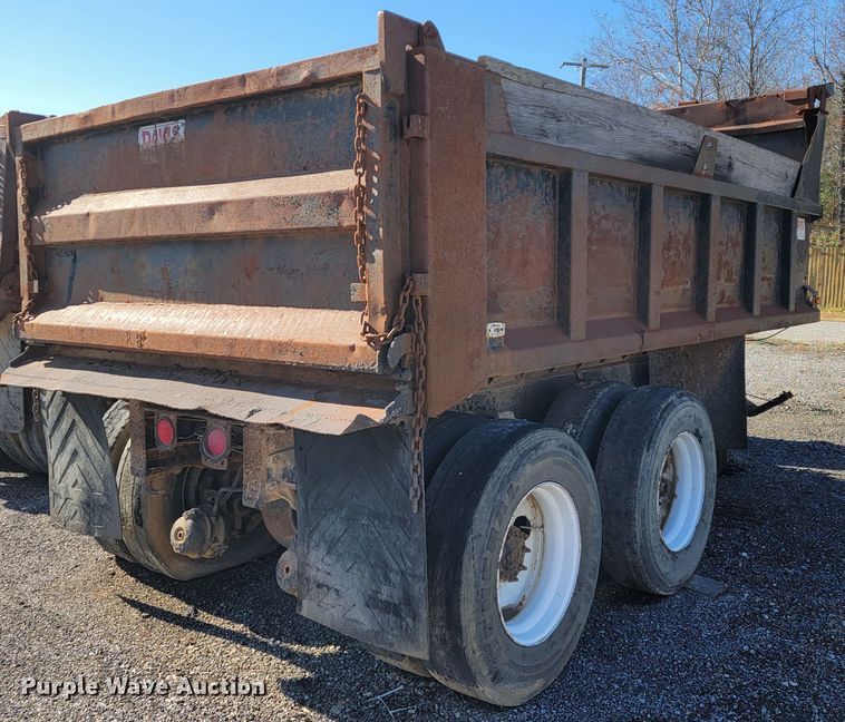 image for item JE9216 Davis  truck frame with dump bed