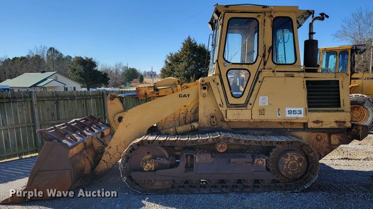 image for item JE9222 1983 Caterpillar 953  track loader