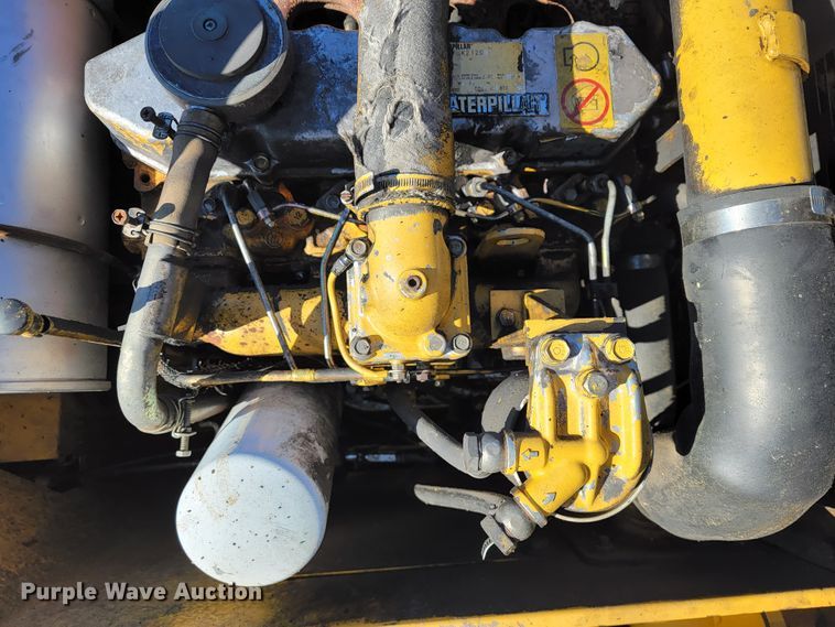 image for item JE9224 1999 Caterpillar 312BL  excavator