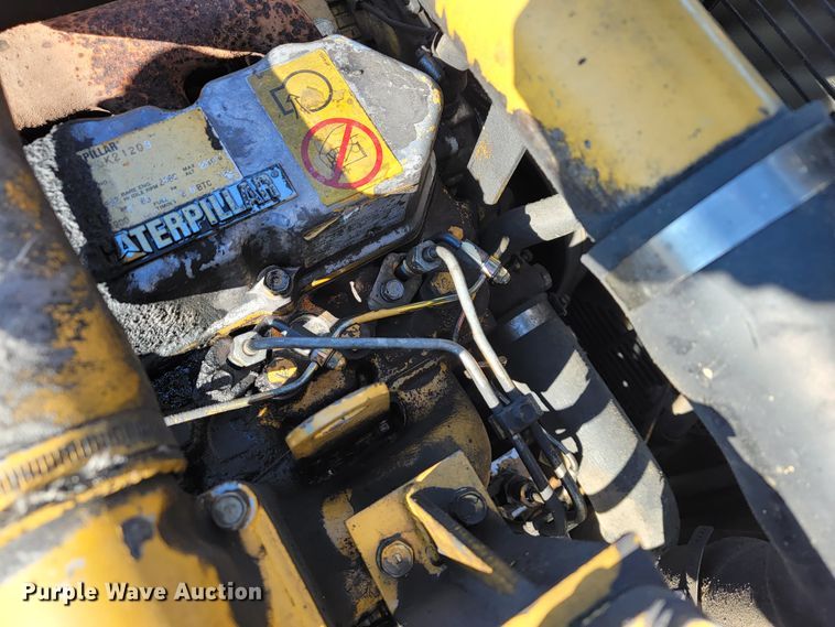 image for item JE9224 1999 Caterpillar 312BL  excavator