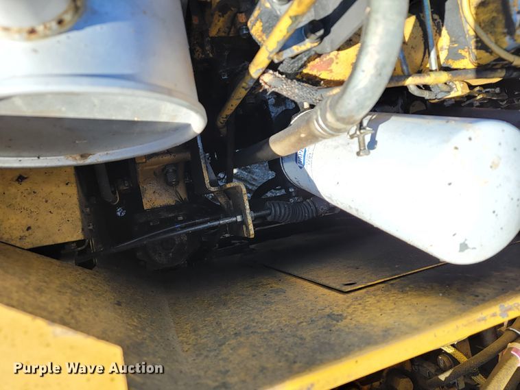 image for item JE9224 1999 Caterpillar 312BL  excavator