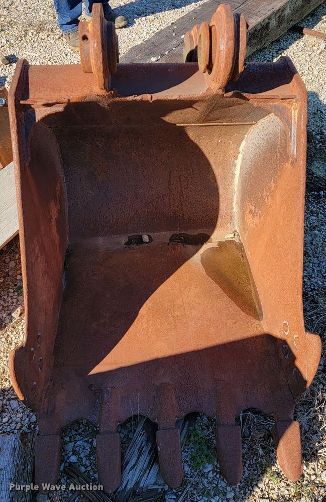 image for item JE9224 1999 Caterpillar 312BL  excavator