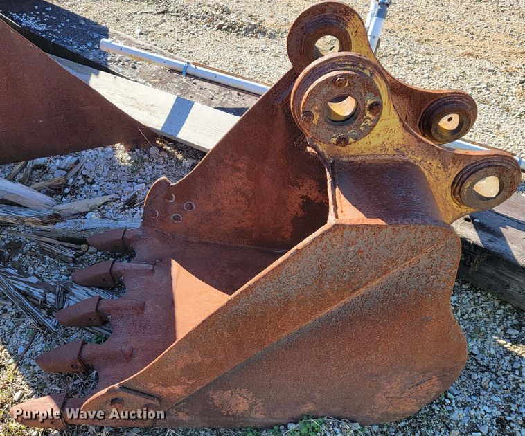 image for item JE9224 1999 Caterpillar 312BL  excavator