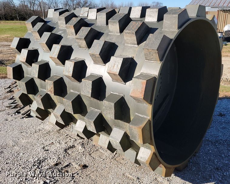 image for item JE9269 Padfoot roller drum