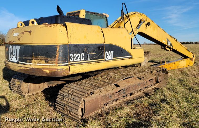 image for item JE9278 2001 Caterpillar 322CL  long reach excavator
