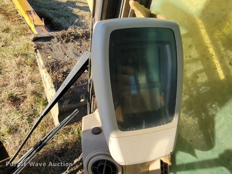 image for item JE9278 2001 Caterpillar 322CL  long reach excavator