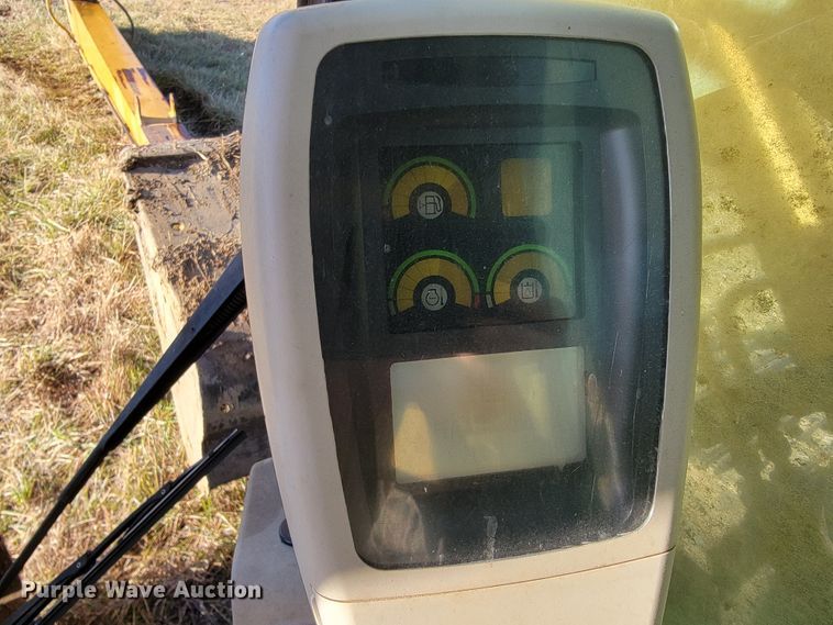 image for item JE9278 2001 Caterpillar 322CL  long reach excavator