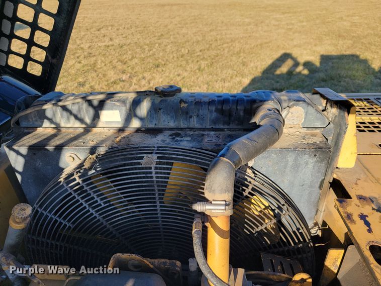 image for item JE9278 2001 Caterpillar 322CL  long reach excavator