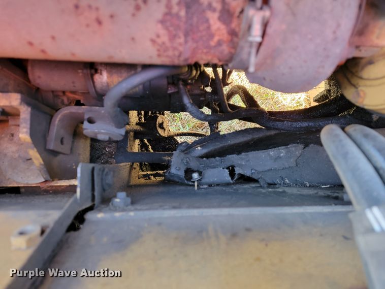 image for item JE9278 2001 Caterpillar 322CL  long reach excavator