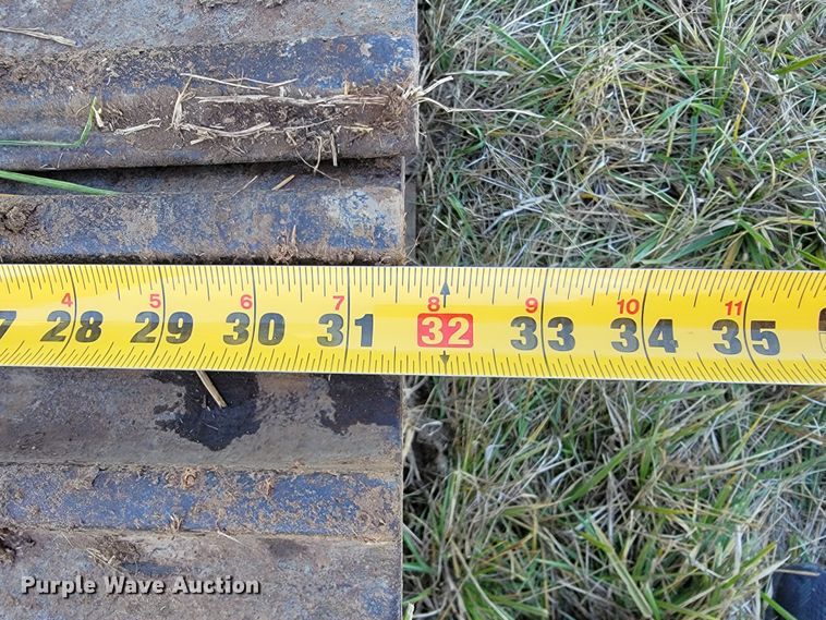 image for item JE9278 2001 Caterpillar 322CL  long reach excavator