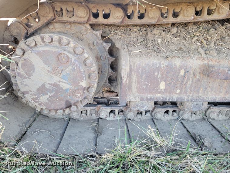 image for item JE9278 2001 Caterpillar 322CL  long reach excavator