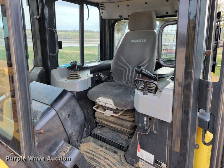 image for item JE9302 2011 Komatsu D51PX-22  dozer