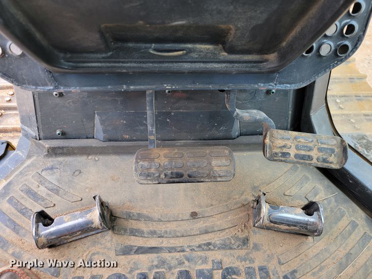 image for item JE9302 2011 Komatsu D51PX-22  dozer