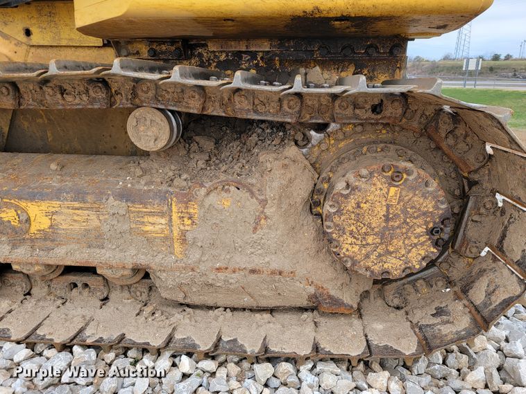 image for item JE9302 2011 Komatsu D51PX-22  dozer