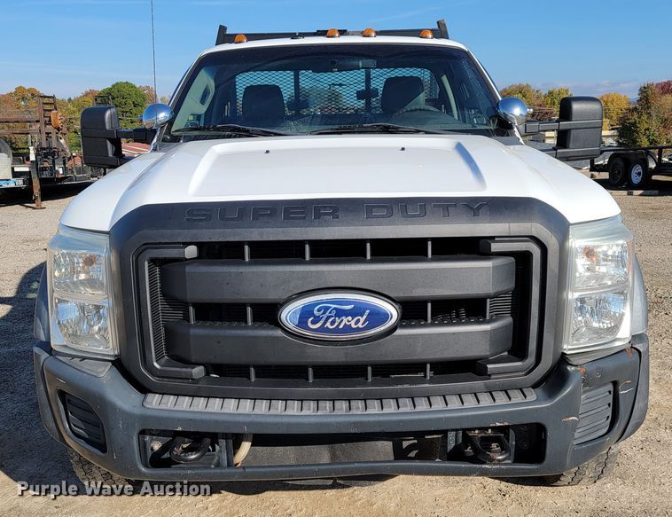 image for item JE9308 2011 Ford F450 Super Duty XL  flatbed truck