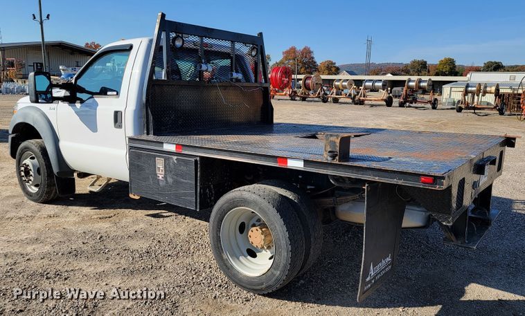 image for item JE9308 2011 Ford F450 Super Duty XL  flatbed truck