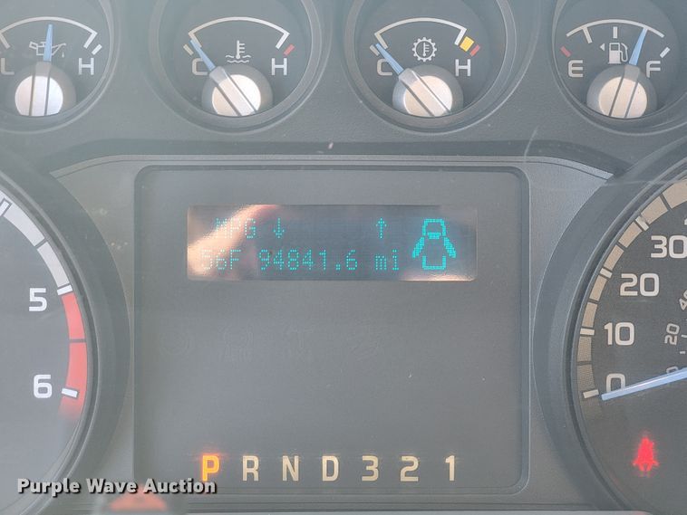 image for item JE9308 2011 Ford F450 Super Duty XL  flatbed truck