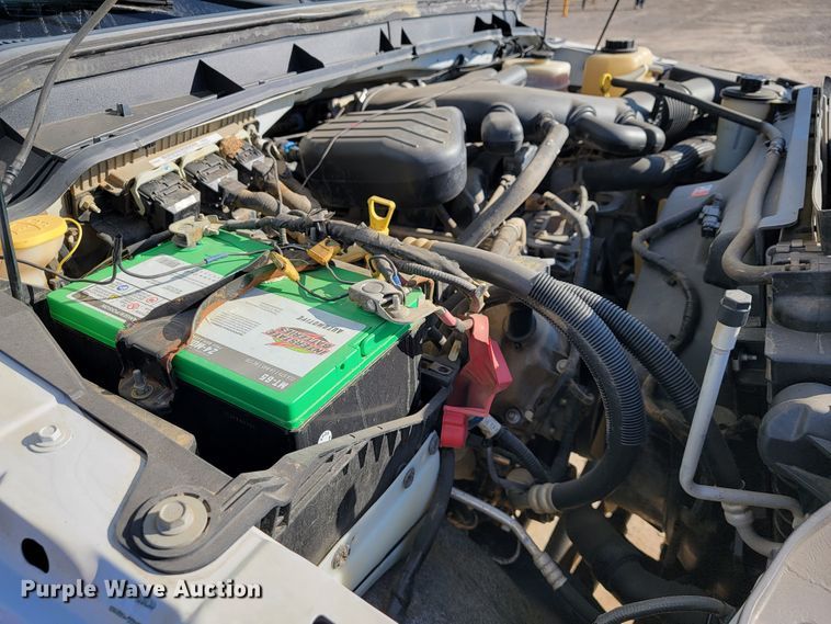 image for item JE9308 2011 Ford F450 Super Duty XL  flatbed truck